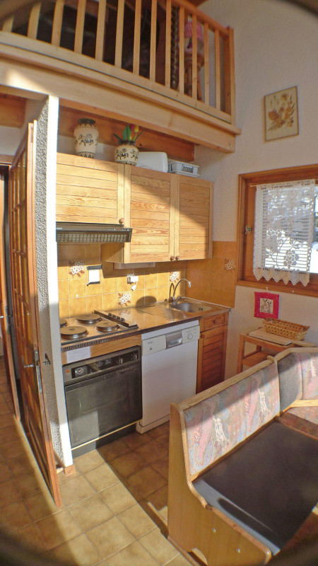 _lv_images__lot_0000000119_03_3517317 _lv_images__lot_0000000119_03_3517317