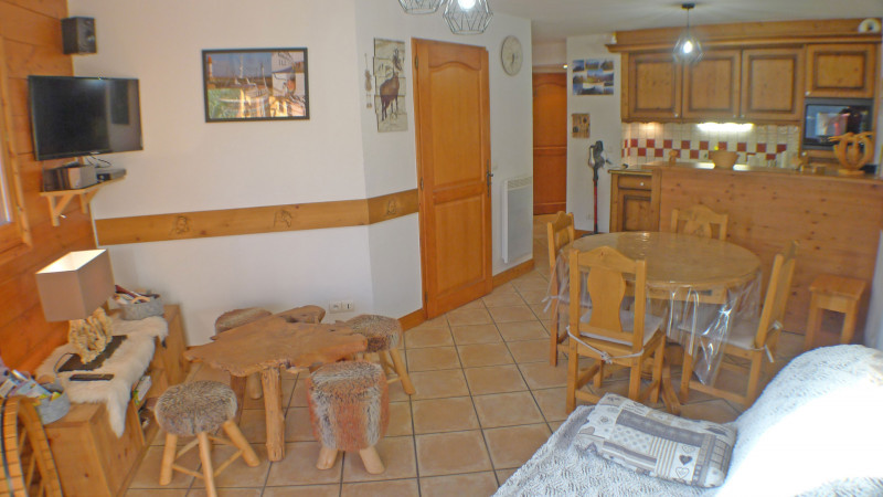 _lv_images__lot_0000000121_13_4014399 _lv_images__lot_0000000121_13_4014399