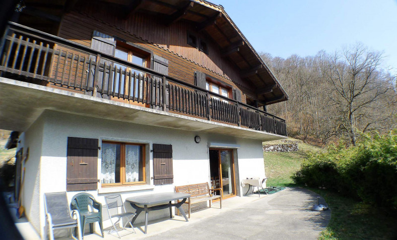 _lv_images__lot_0000000143_01_3681789