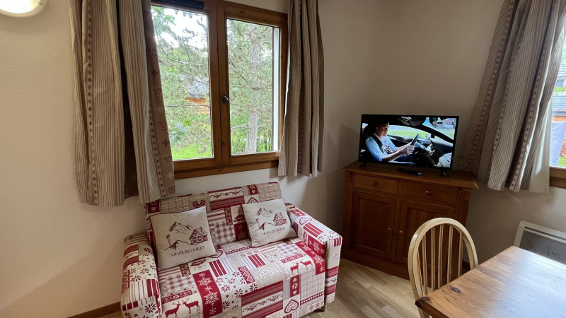 _lv_images__lot_0000000160_04_3638077 _lv_images__lot_0000000160_04_3638077