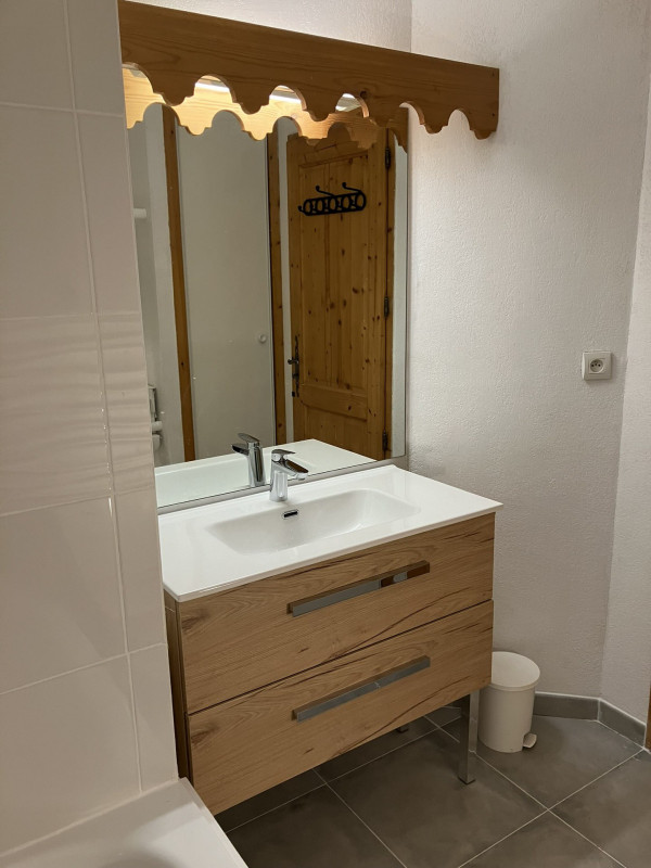 _lv_images__lot_0000000162_08_3601944 _lv_images__lot_0000000162_08_3601944