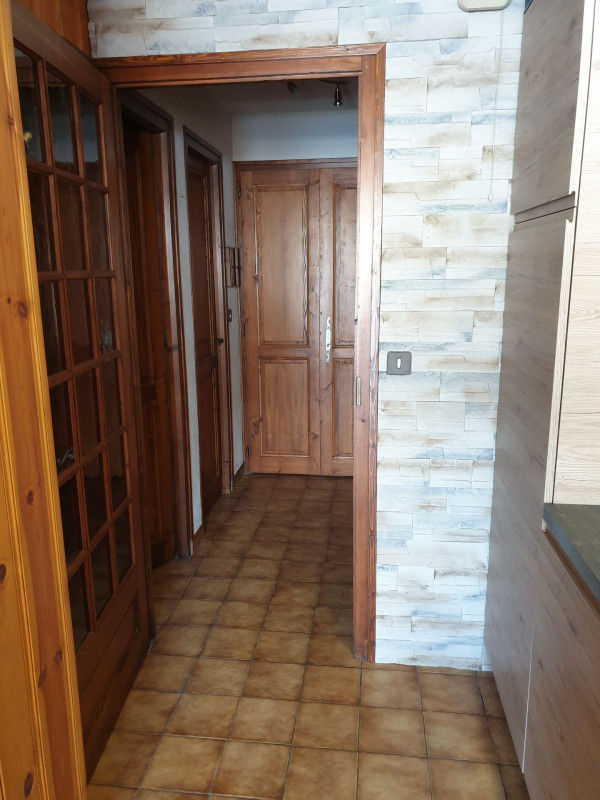 _lv_images__lot_0000000165_08_3590322