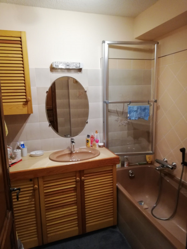 _lv_images__lot_0000000165_12_3310637