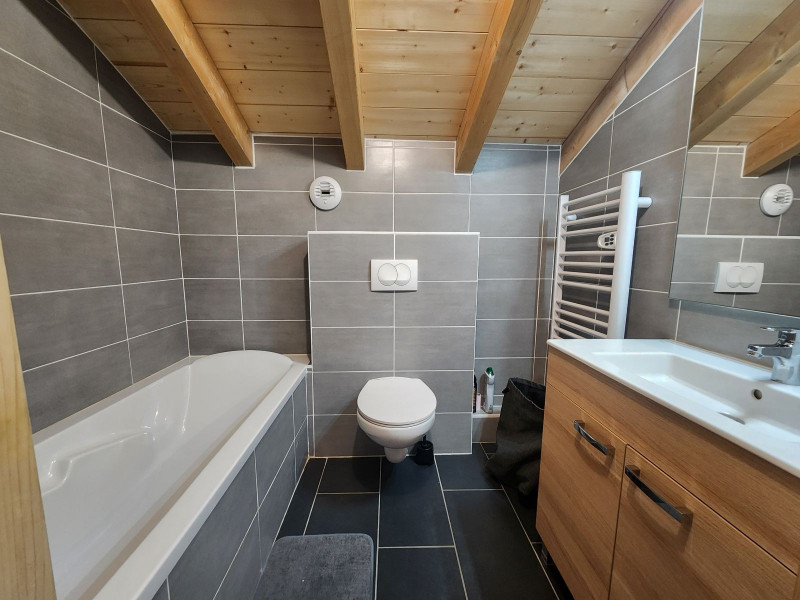 _lv_images__lot_0000000169_16_3405514