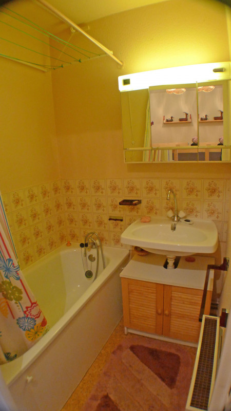 _lv_images__lot_0000000172_07_3252297