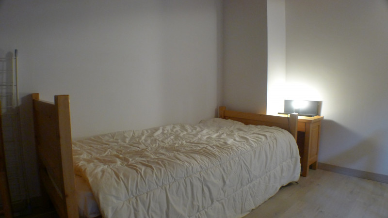 _lv_images__lot_0000000174_13_3437047