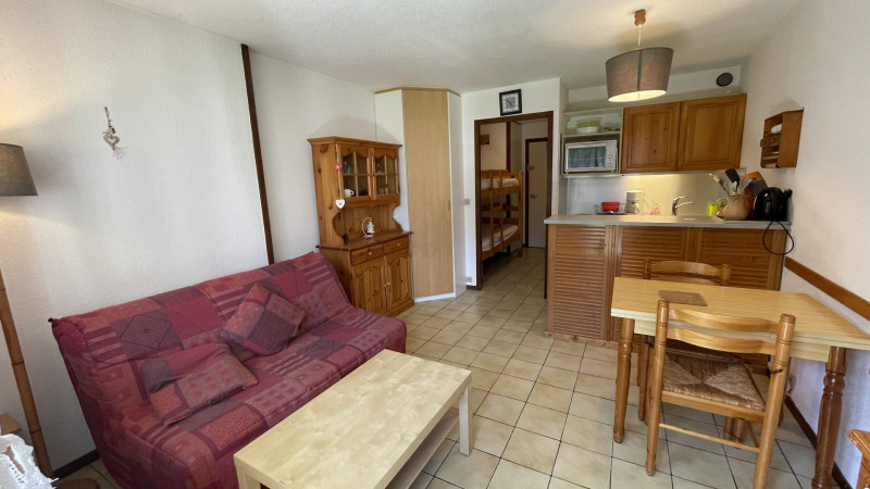 _lv_images__lot_0000000177_01_3201964 _lv_images__lot_0000000177_01_3201964