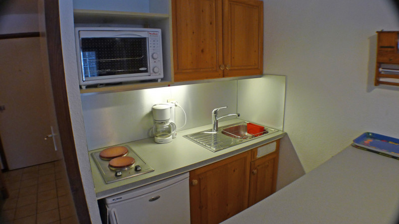 _lv_images__lot_0000000177_05_3396819