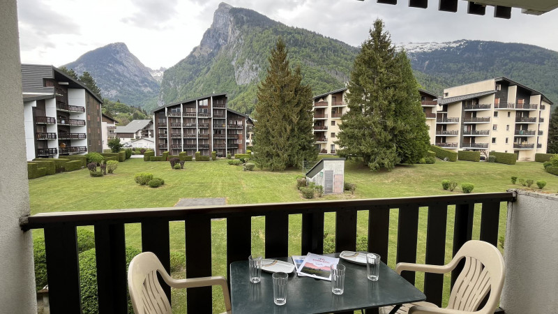 _lv_images__lot_0000000177_08_3724141