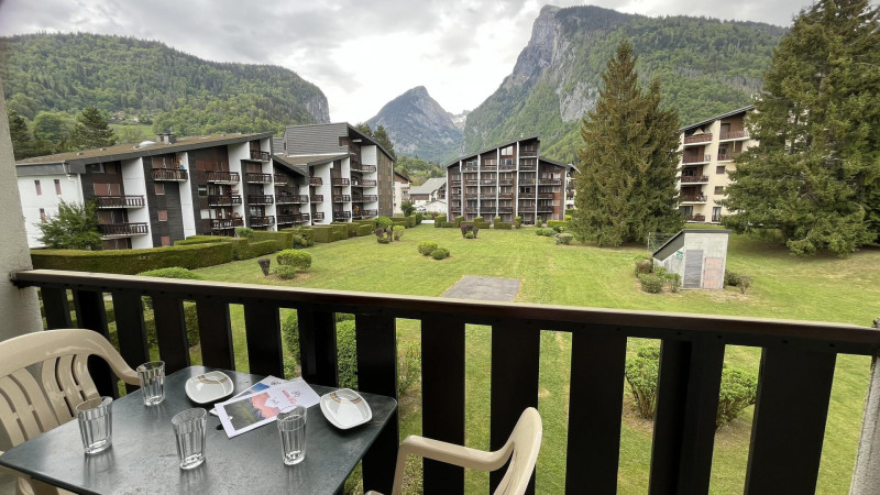 _lv_images__lot_0000000177_09_3727172