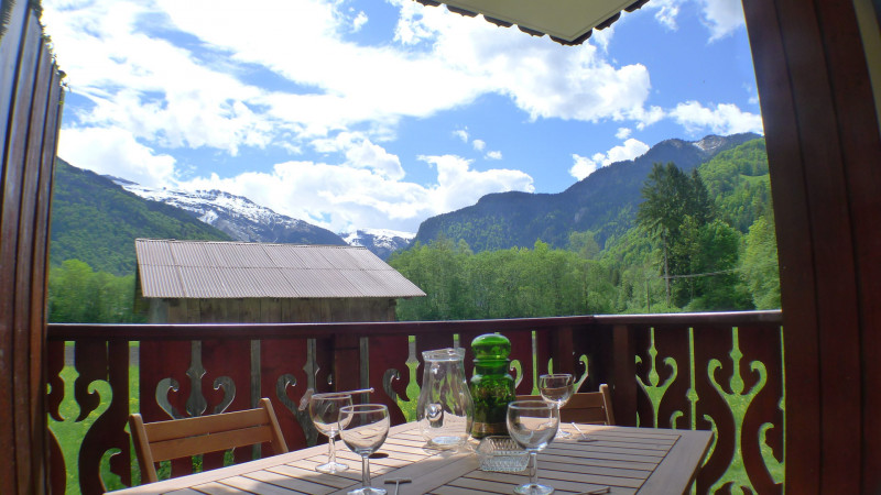 _lv_images__lot_0000000179_02_3573513