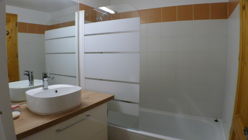 _lv_images__lot_0000000179_11_3631020