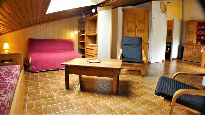 _lv_images__lot_0000000184_04_3539173 _lv_images__lot_0000000184_04_3539173