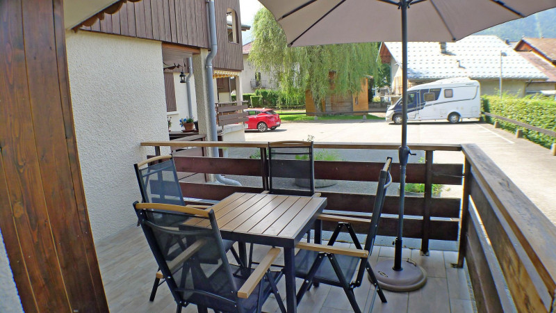 _lv_images__lot_0000000185_06_3484062