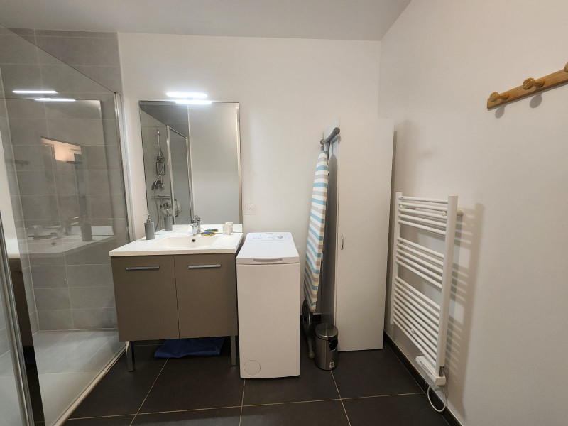 _lv_images__lot_0000000186_15_3168646