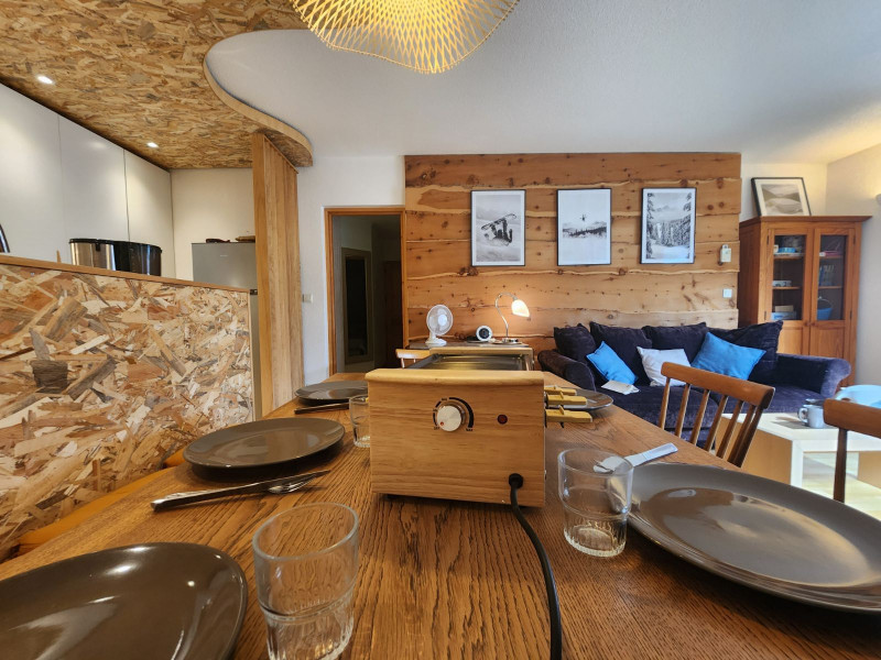 _lv_images__lot_0000000188_07_3690541