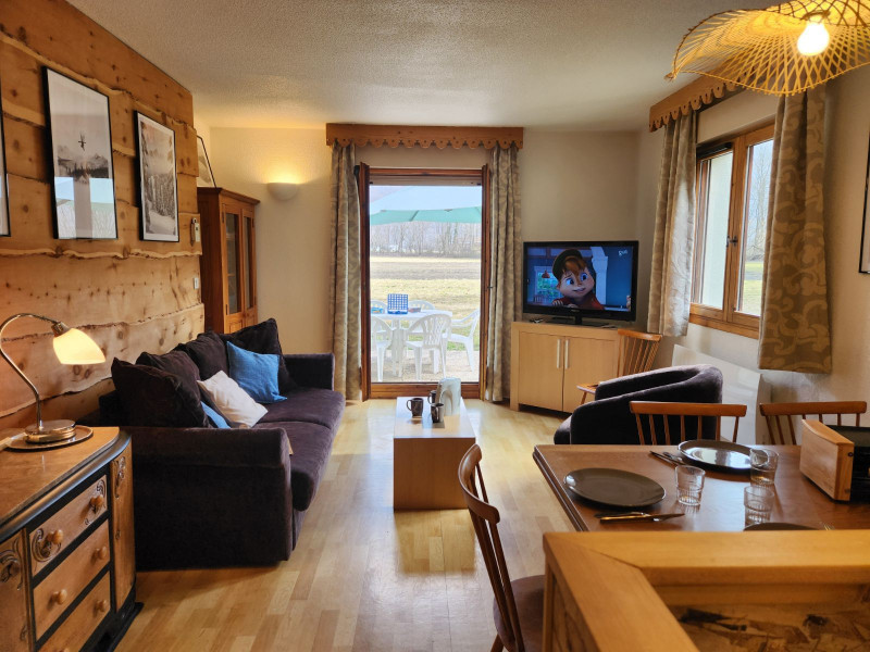 _lv_images__lot_0000000188_16_3662676 _lv_images__lot_0000000188_16_3662676