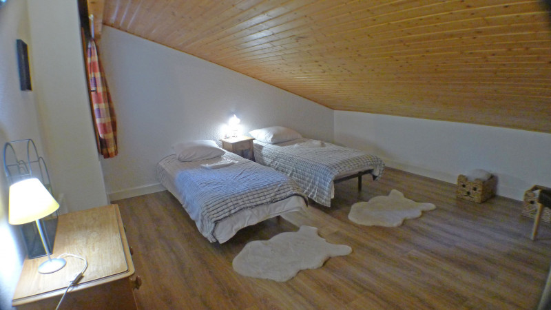 _lv_images__lot_0000000189_09_3260821 _lv_images__lot_0000000189_09_3260821