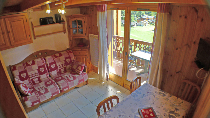 _lv_images__lot_0000000190_02_3231168 _lv_images__lot_0000000190_02_3231168