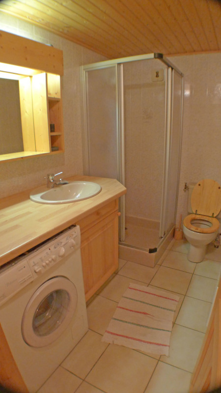 _lv_images__lot_0000000190_12_3242330