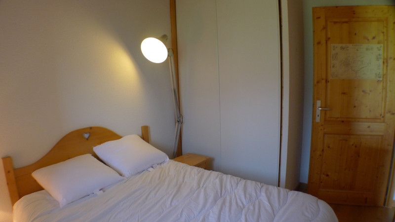 _lv_images__lot_0000000191_07_3208568