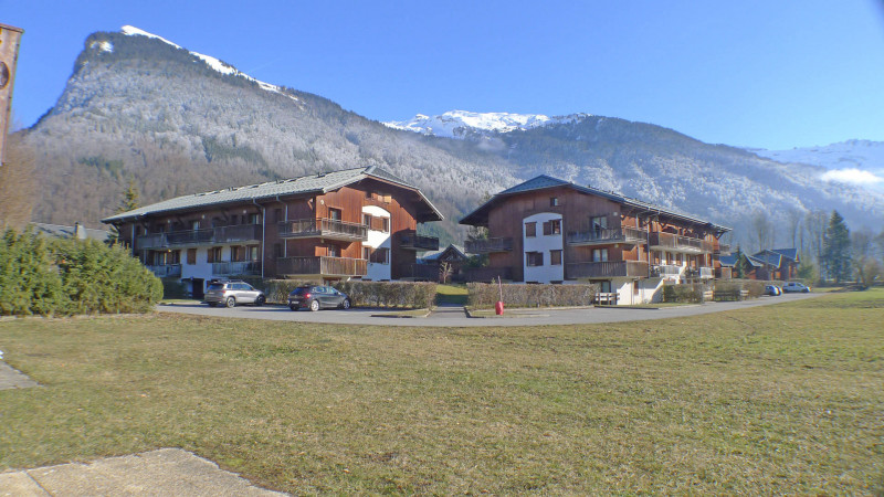 _lv_images__lot_0000000196_03_3208178 _lv_images__lot_0000000196_03_3208178