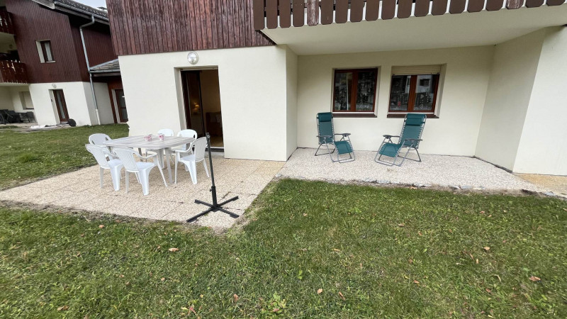 _lv_images__lot_0000000196_13_3551602