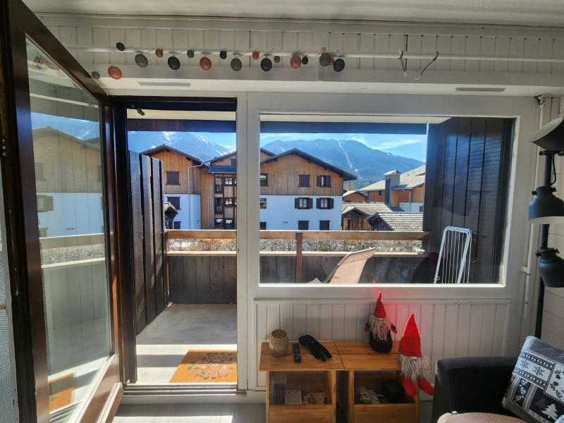 _lv_images__lot_0000000197_03_4085760 _lv_images__lot_0000000197_03_4085760