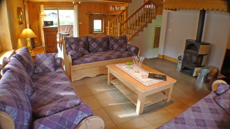 _lv_images__lot_0000000200_04_3406486