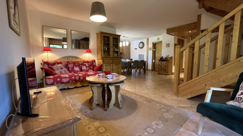 _lv_images__lot_0000000211_07_3347442