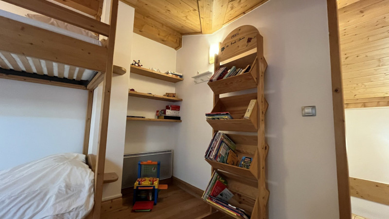 _lv_images__lot_0000000211_13_3241967 _lv_images__lot_0000000211_13_3241967