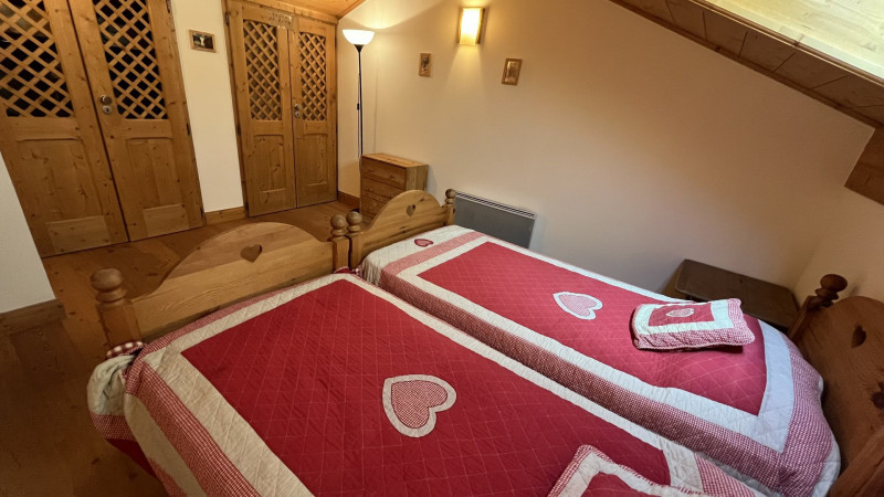 _lv_images__lot_0000000211_16_3442988 _lv_images__lot_0000000211_16_3442988