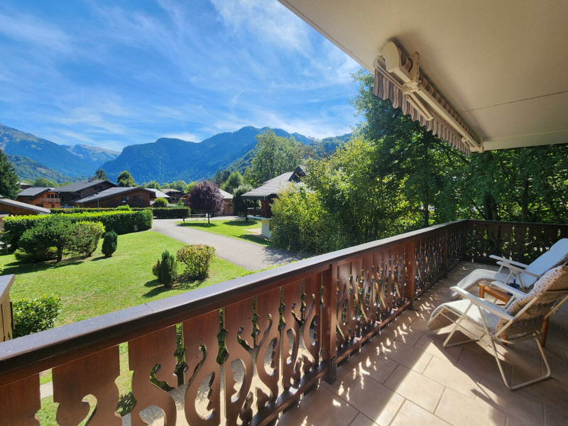 _lv_images__lot_0000000212_09_3474592