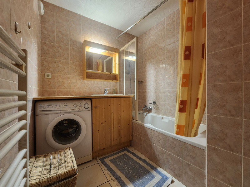 _lv_images__lot_0000000212_14_3201924 _lv_images__lot_0000000212_14_3201924