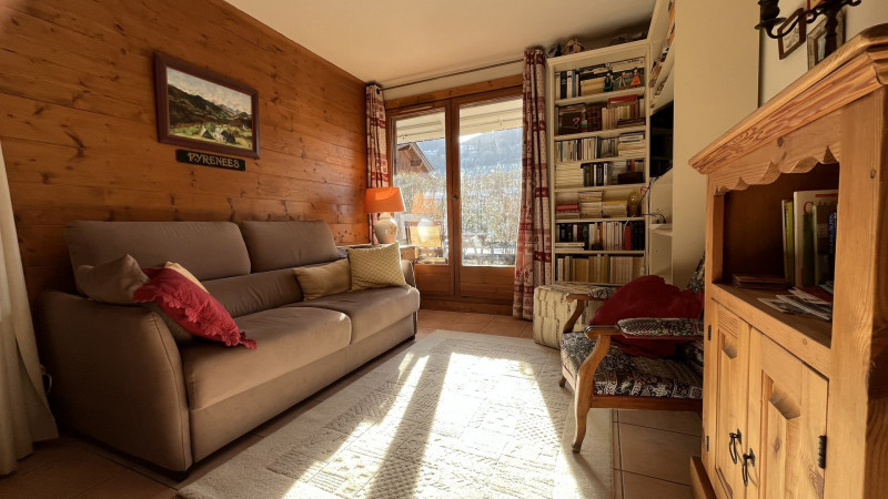 _lv_images__lot_0000000218_01_3483745