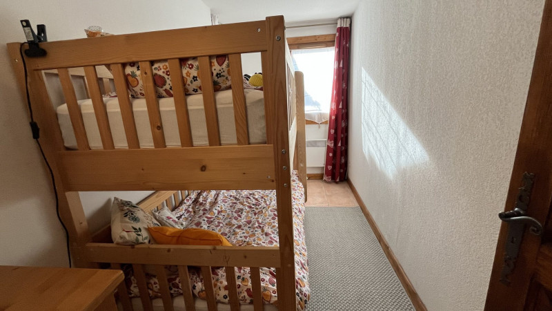 _lv_images__lot_0000000218_15_3627812 _lv_images__lot_0000000218_15_3627812