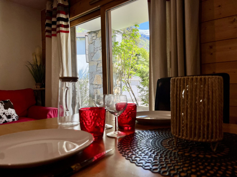 _lv_images__lot_0100021051_04_3458383