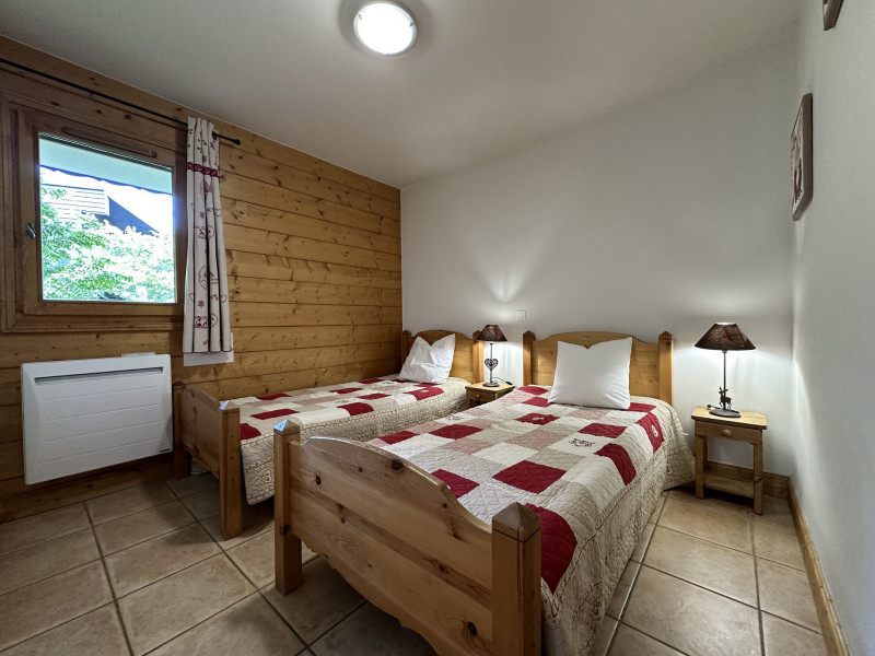 _lv_images__lot_0100030947_09_3546958