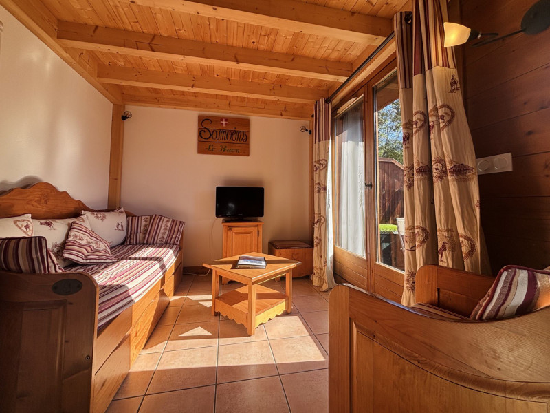 _lv_images__lot_0100301604_03_4012425