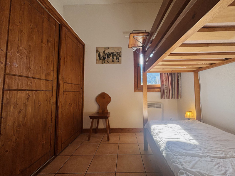 _lv_images__lot_0100301604_07_3670906