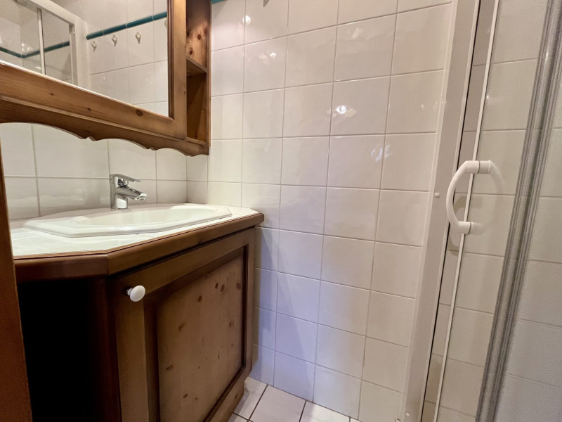 _lv_images__lot_0100320827_08_3401667