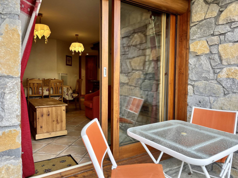 _lv_images__lot_0100320827_14_3401673