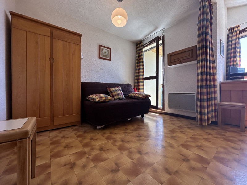 _lv_images__lot_0100321816_04_3301954 _lv_images__lot_0100321816_04_3301954