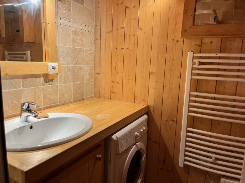 _lv_images__lot_0100431813_08_3336961