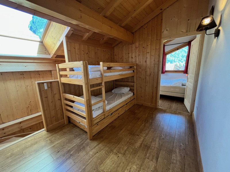 _lv_images__lot_0100431813_09_3725901