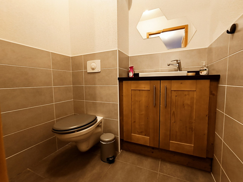 _lv_images__lot_0100621386_10_3203094 _lv_images__lot_0100621386_10_3203094