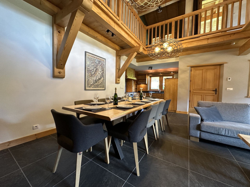 _lv_images__lot_0101207410_03_3679523