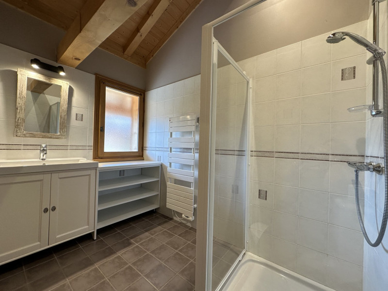 _lv_images__lot_0101207410_12_3556000