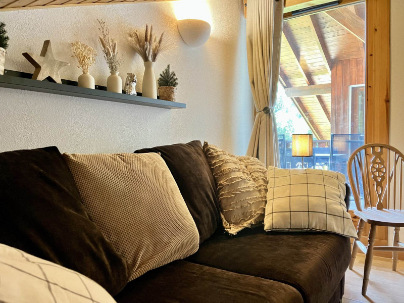 _lv_images__lot_0101381491_02_3695487