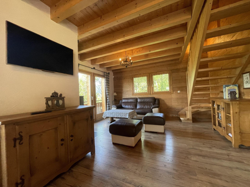 _lv_images__lot_0107011390_02_3559197